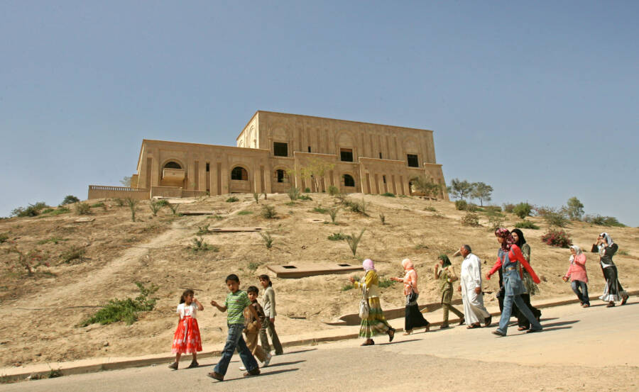 Explore The Lavish Palaces Of Saddam Hussein In 33 Images