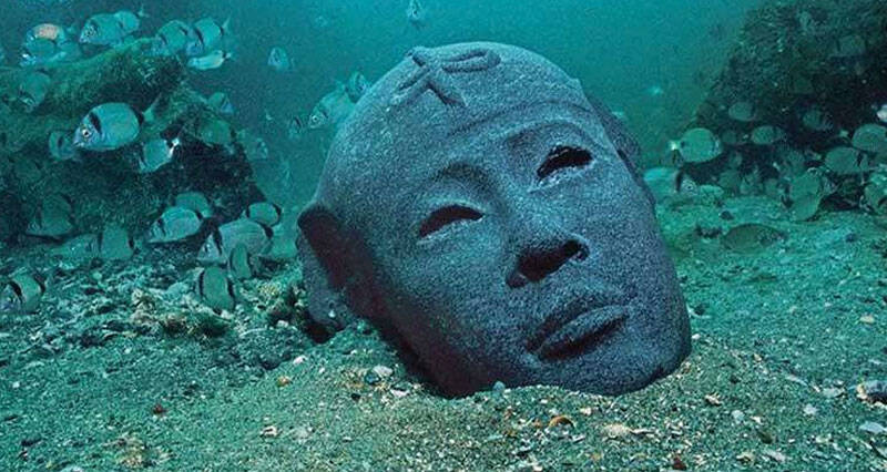 Unearthing the Mysteries of Thonis-Heracleion - The Lost Egyptian Port City Beneath the Sea