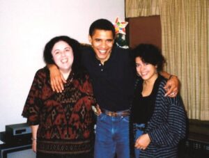 Stanley Ann Dunham: The Story Of Barack Obama's Mother