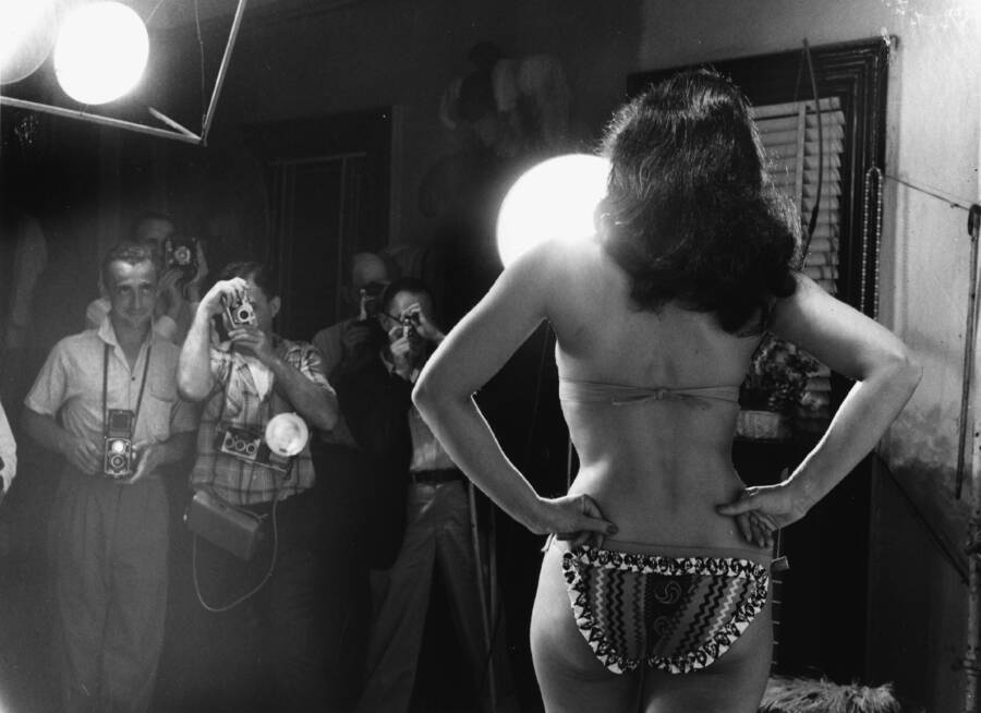 The Tragic Real-Life Story Of Bettie Page