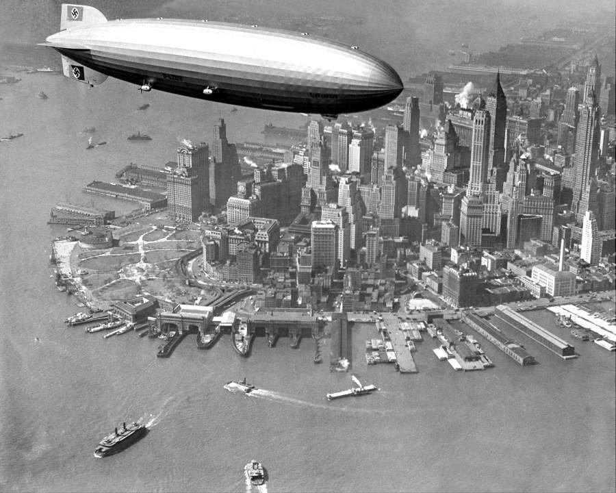 History Pictures Hindenburg Over Manhattan