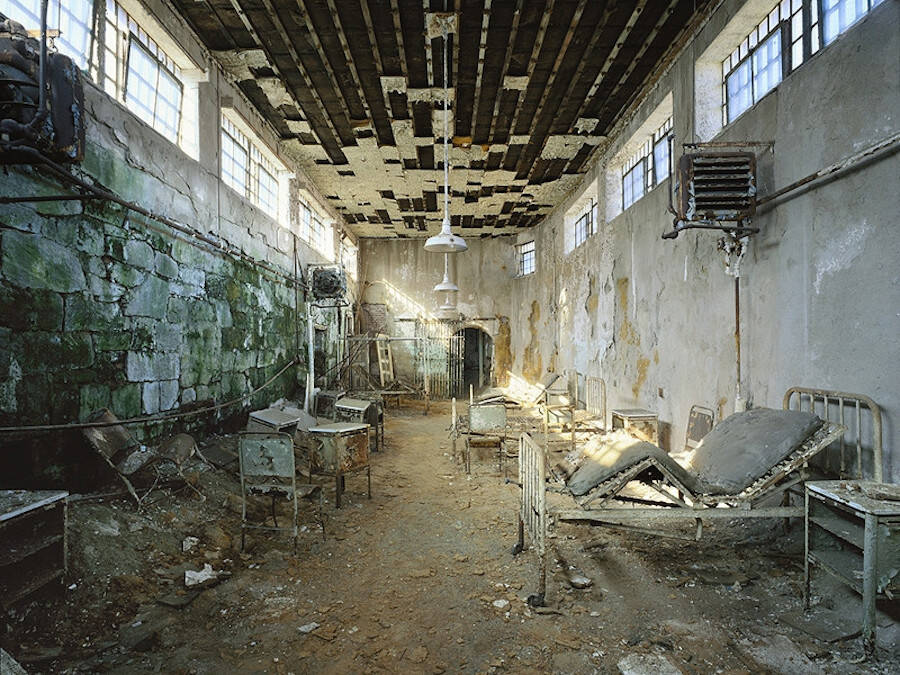 Inside Eastern State Penitentiary