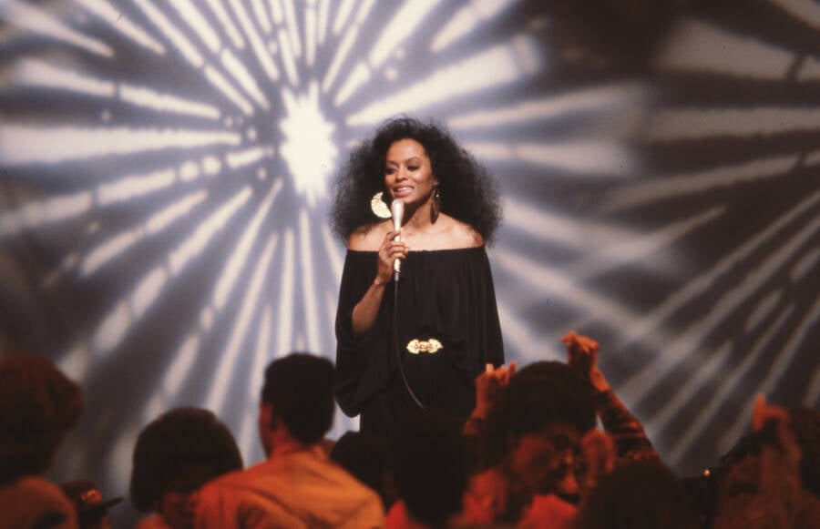 Diana Ross Performing On Soul Train