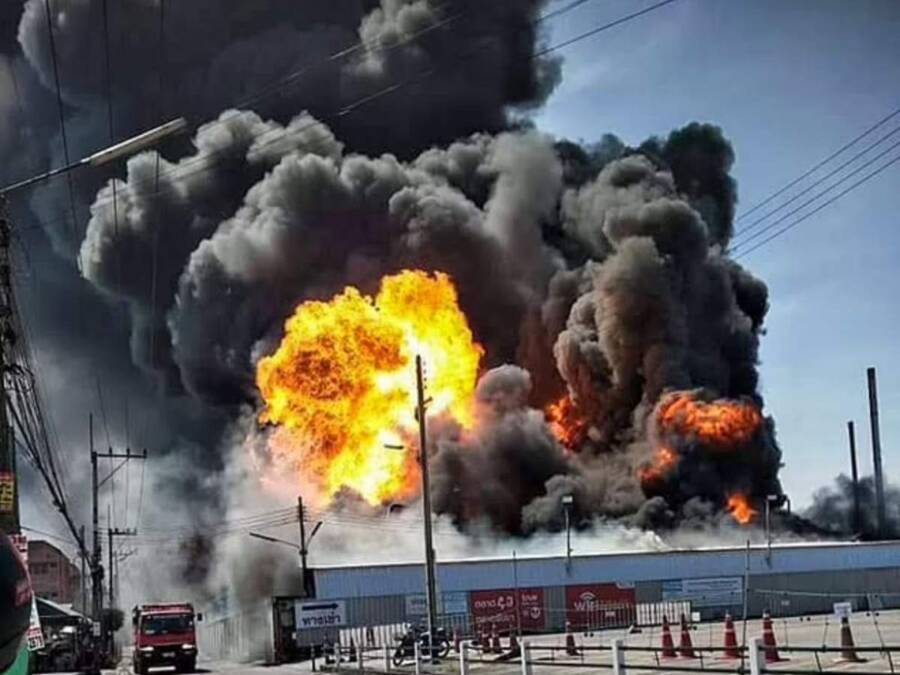Fires From Prapakorn Oil Warehouse Explosion