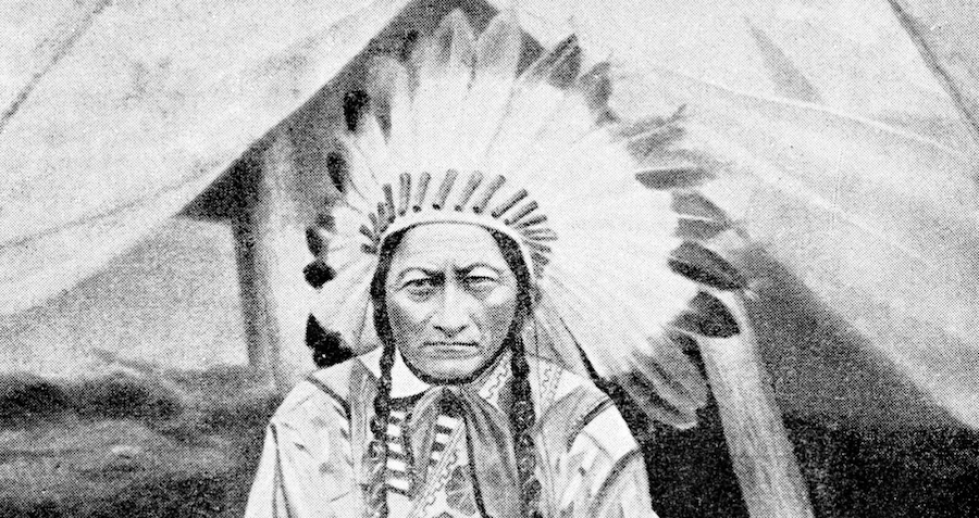 Sitting Bulls Heroic Life And Death As A Fearless Lakota Chief