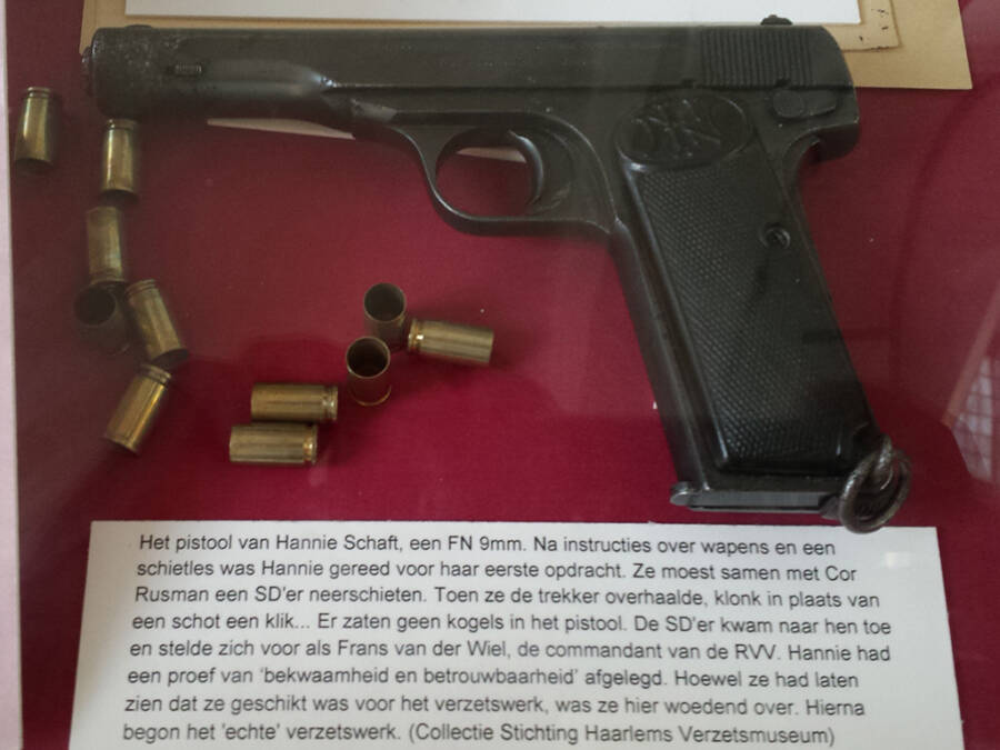 Dutch Resistance Pistol