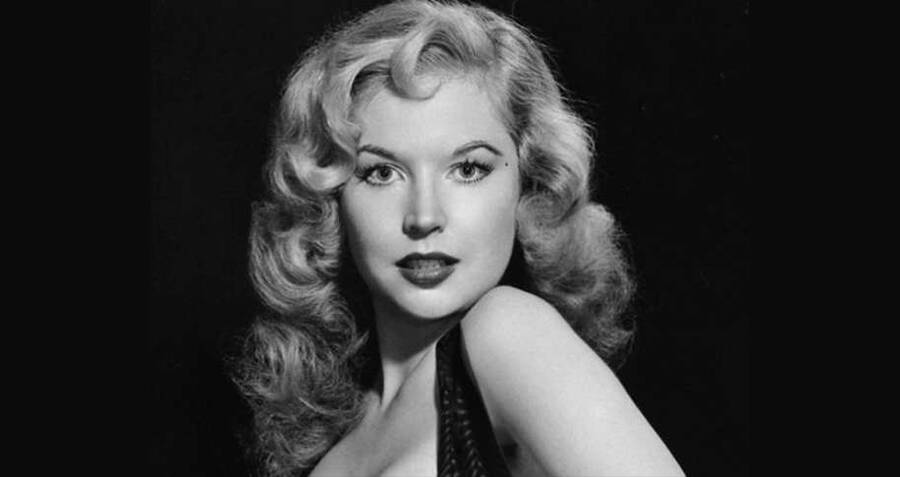 Betty Brosmer The Mid Century Pinup With The Impossible Waist