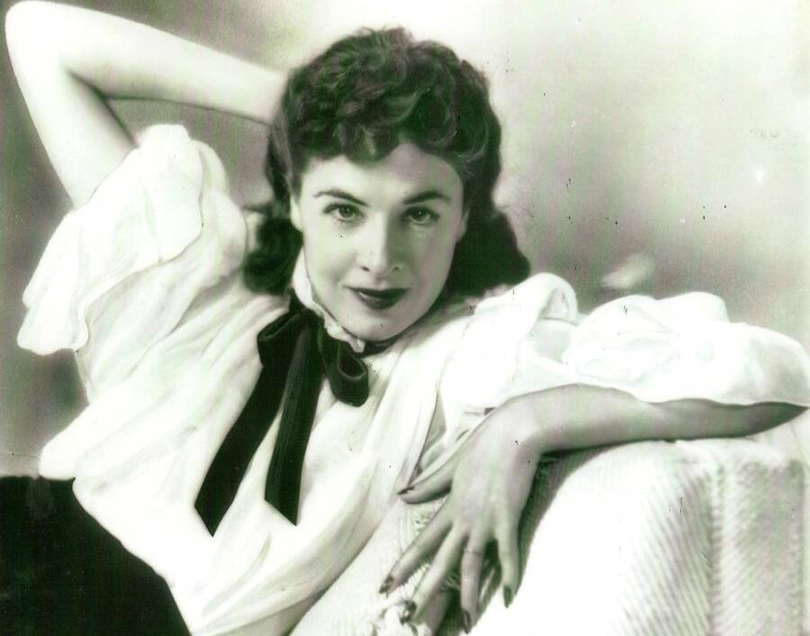 Dorothy Hale Wearing A Tie
