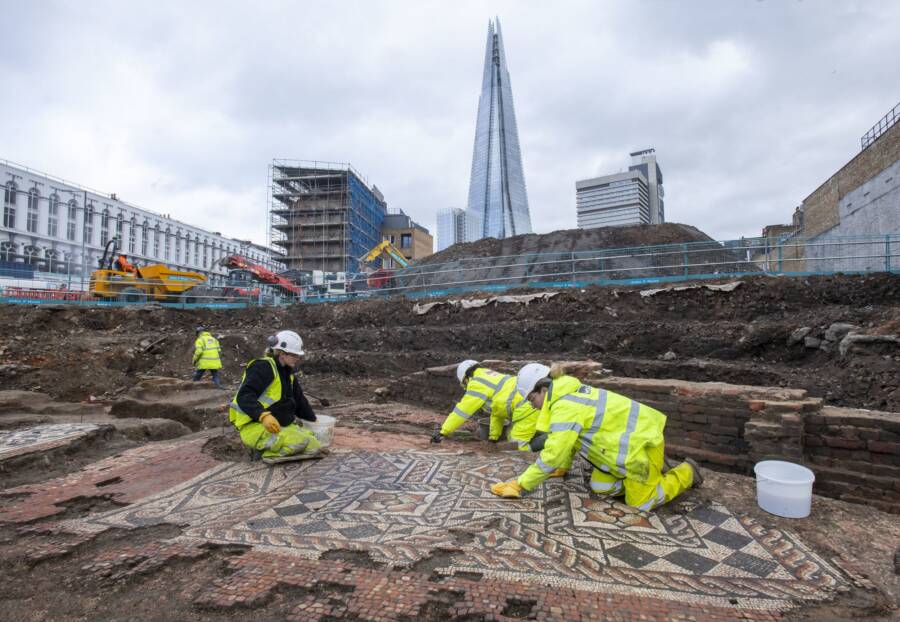 Roman Mosaic Found In London