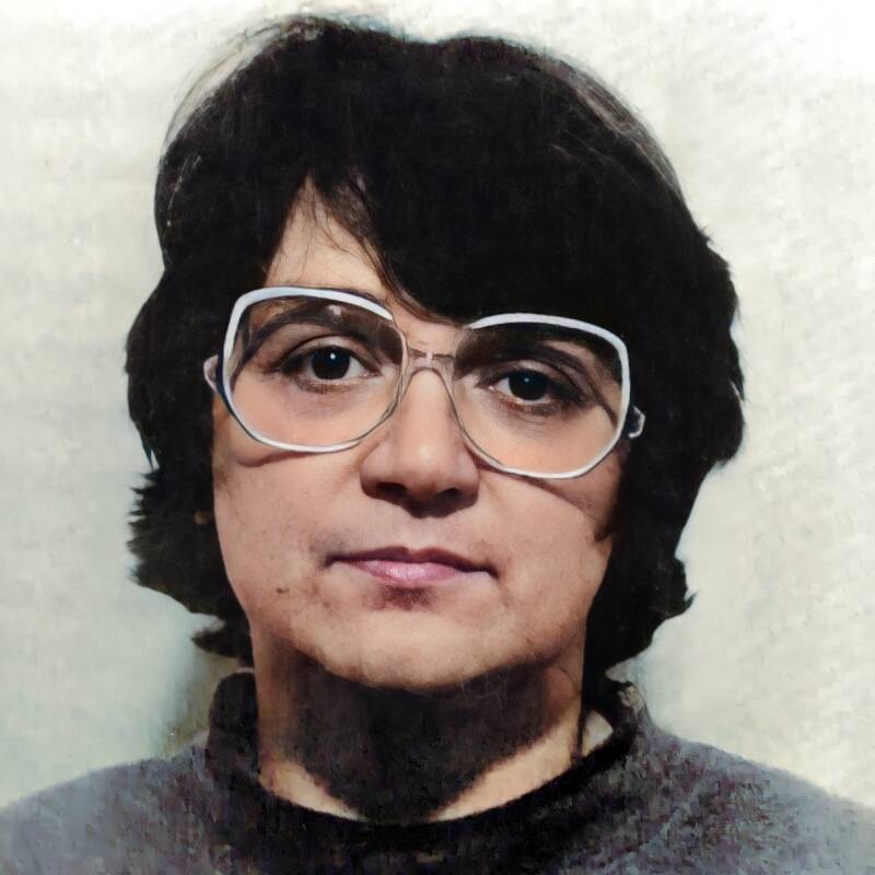 27 Colorized Photos Of History's Wildest Woman Criminals