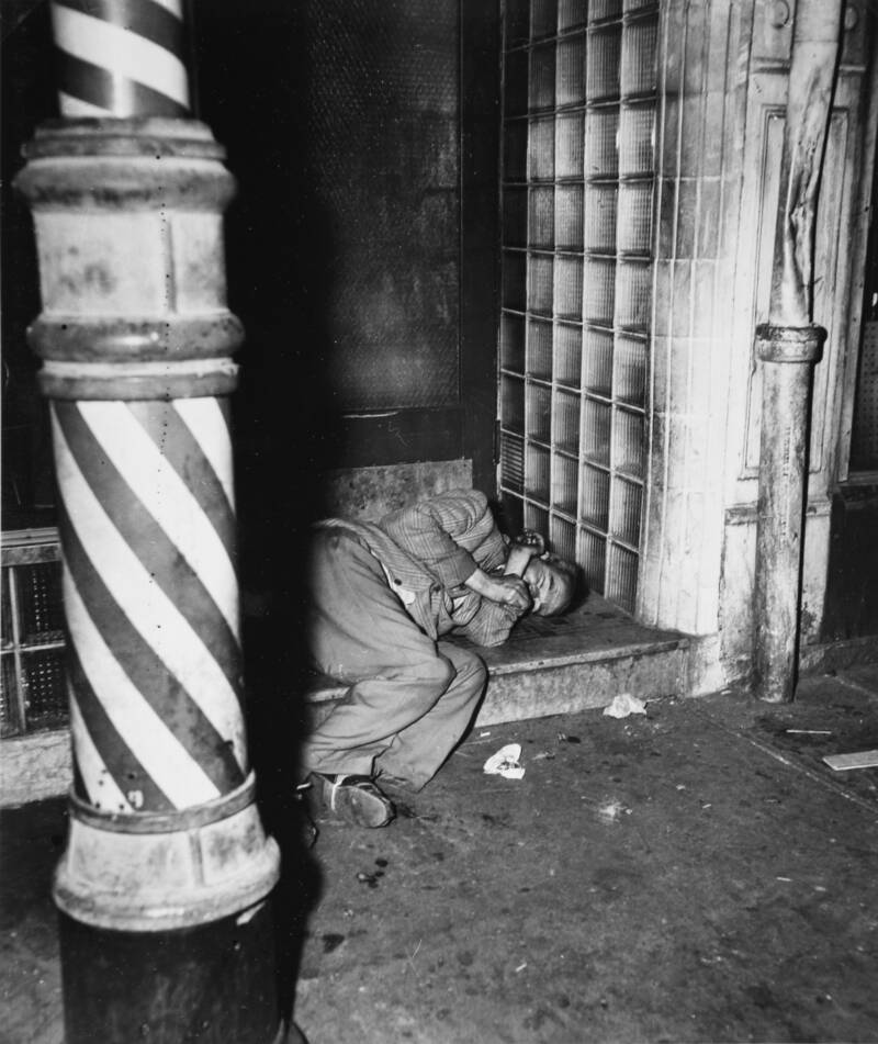 44 Photos Of The Bowery, New York City's Most Infamous Slum