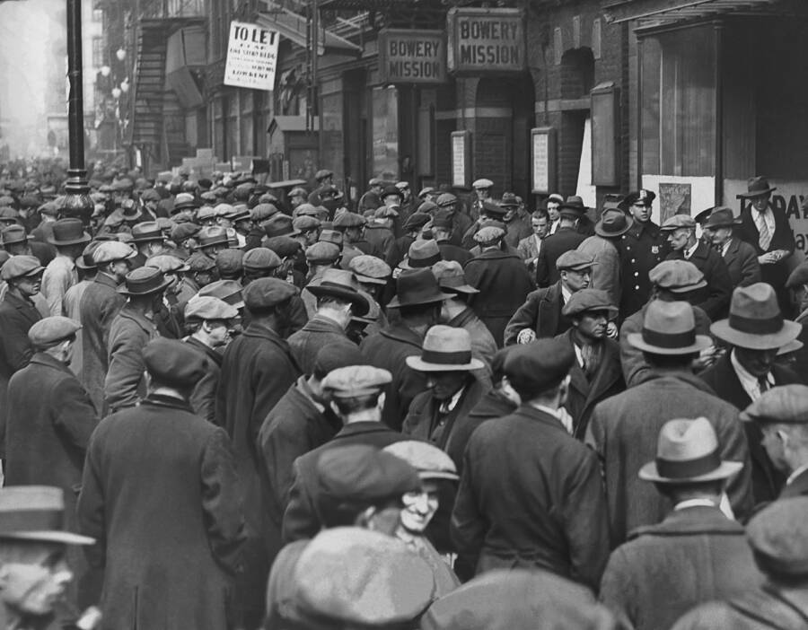 44-photos-of-the-bowery-new-york-city-s-most-infamous-slum