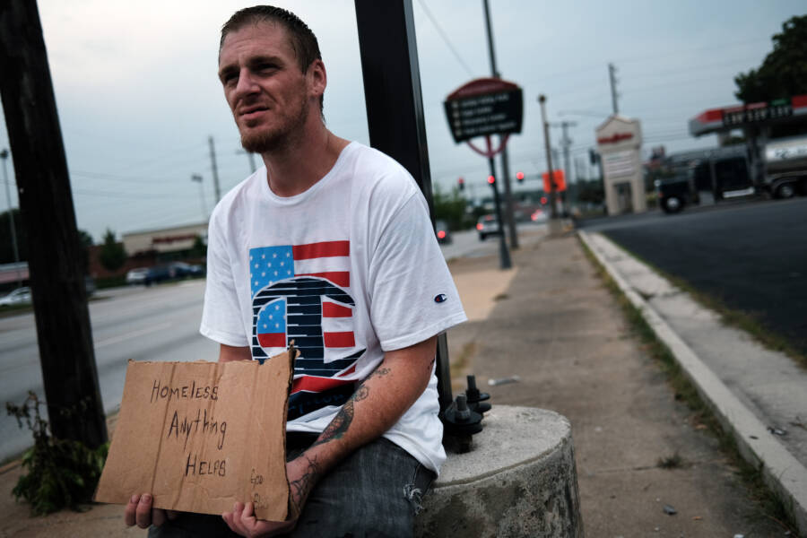 How St. Louis Went From Industrial Powerhouse To Segregated Ghost Town