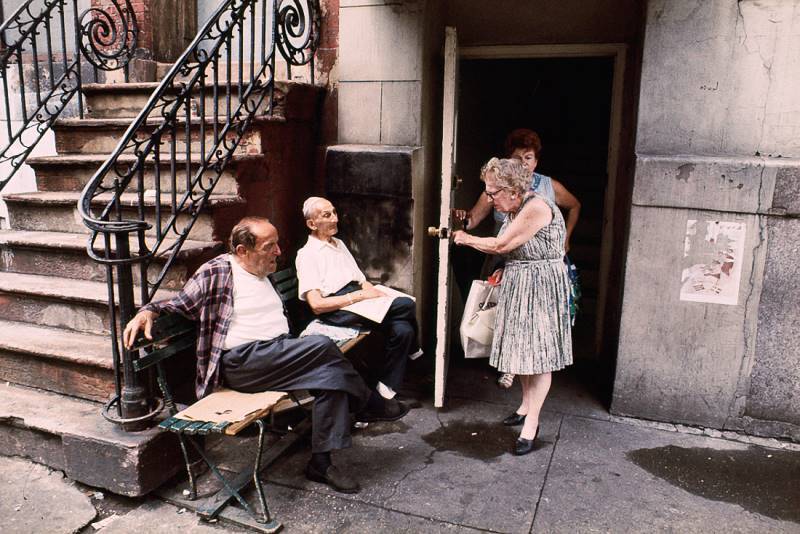 44 Photos Of The Bowery, New York City's Most Infamous Slum