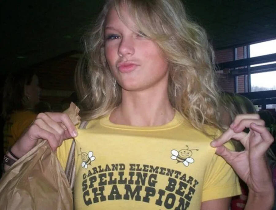 Taylor Swift When Just Starting Out