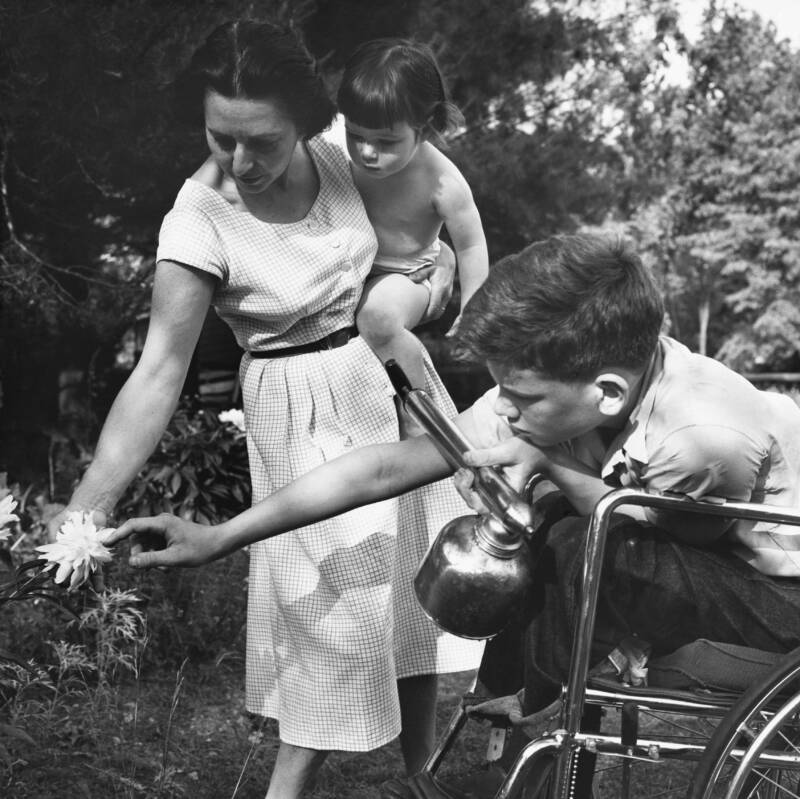 Inside America's Polio Epidemics In 44 Unsettling Photos