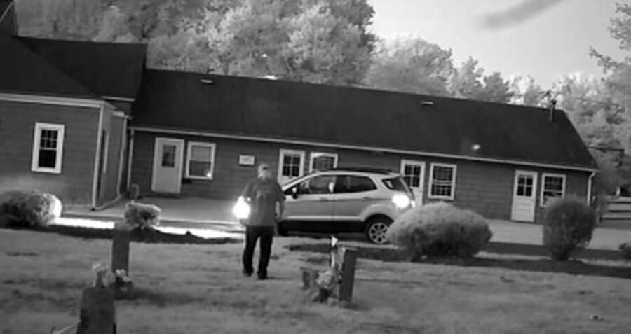 Man Caught On Camera Repeatedly Peeing On Ex Wifes Grave 