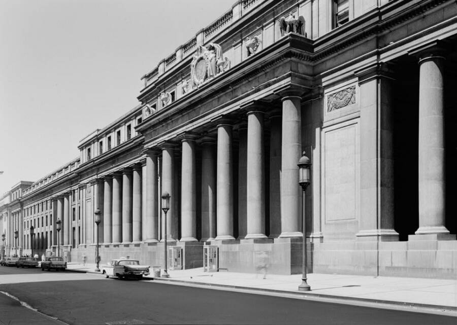 Penn Station Exterior In 1962