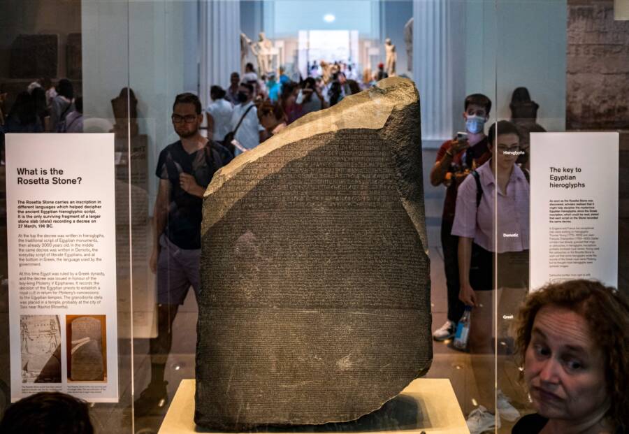 how-the-rosetta-stone-unlocked-egyptian-hieroglyphics