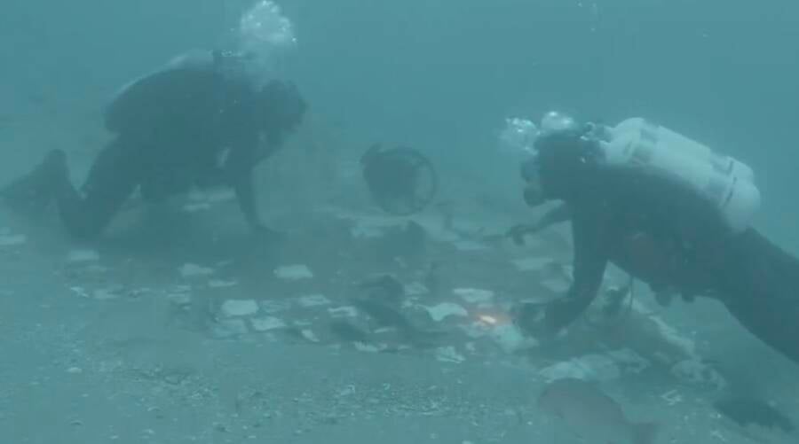 Challenger Wreckage On Ocean Floor