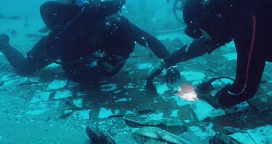 Challenger Shuttle Wreckage Found By TV Crew Off Florida Coast