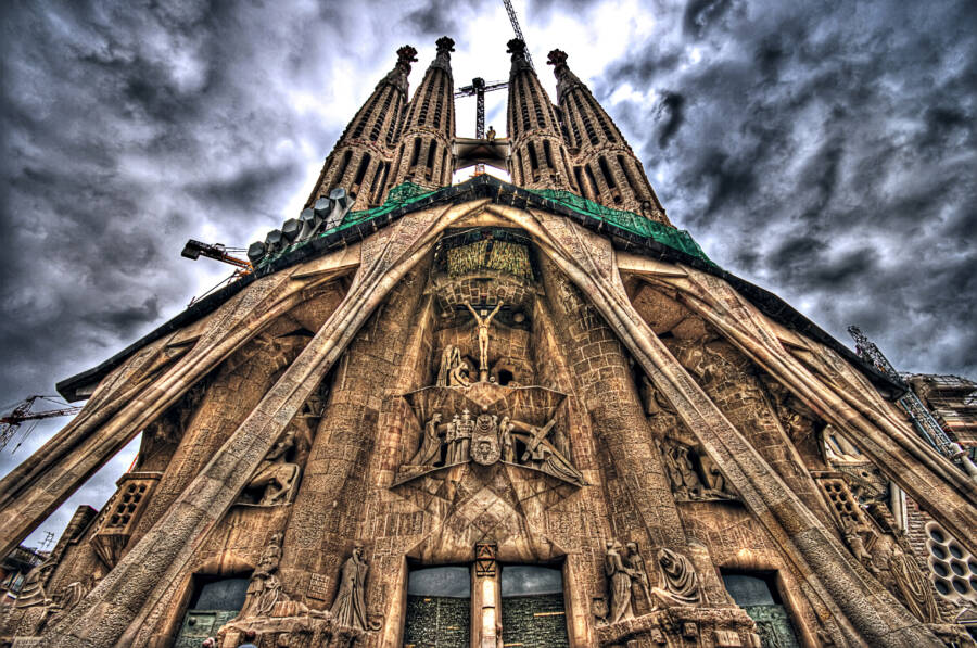 Front Detail Sagrada Familia