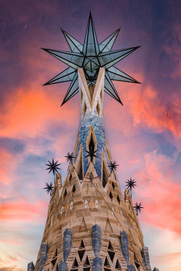 Inside La Sagrada Família The Breathtaking Basilica Of Barcelona