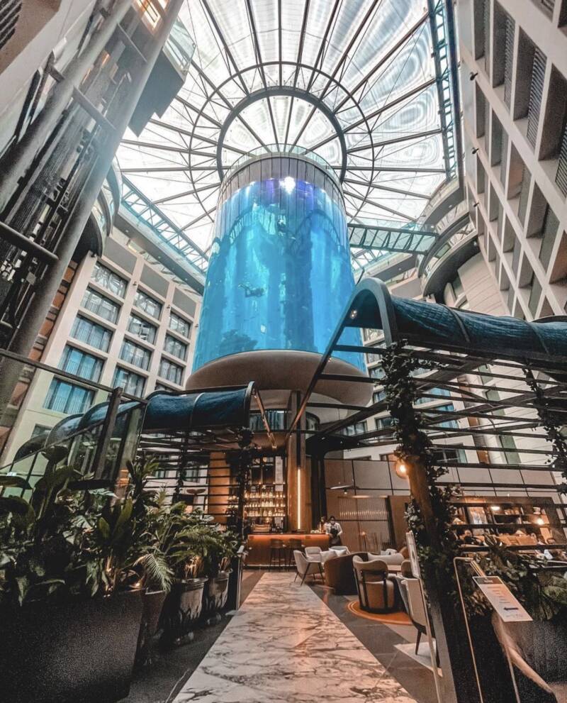 Aquadom Aquarium