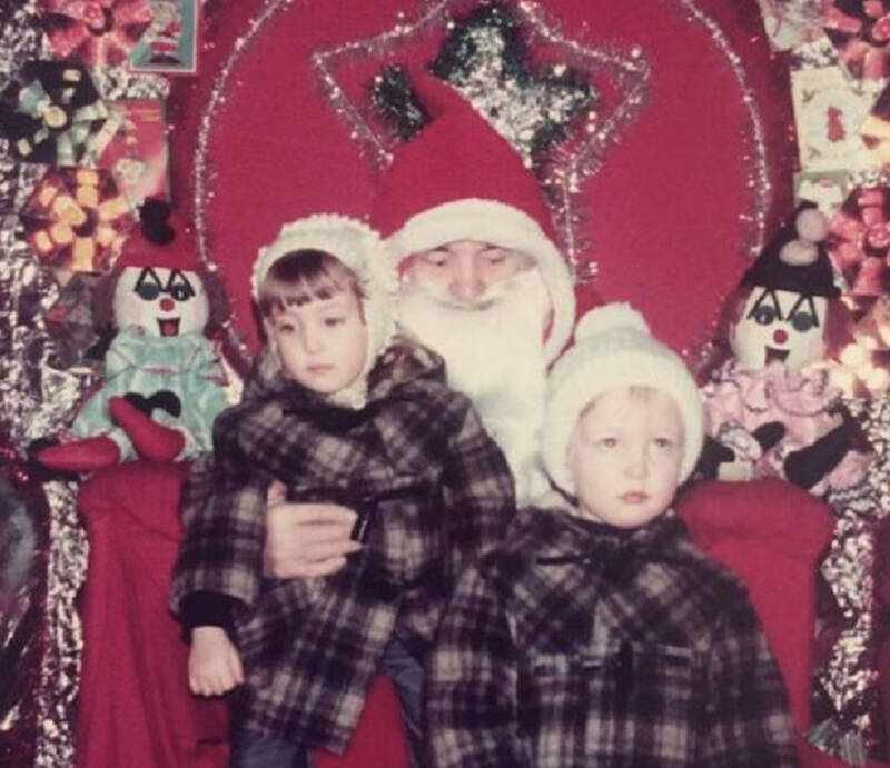 creepy christmas pictures