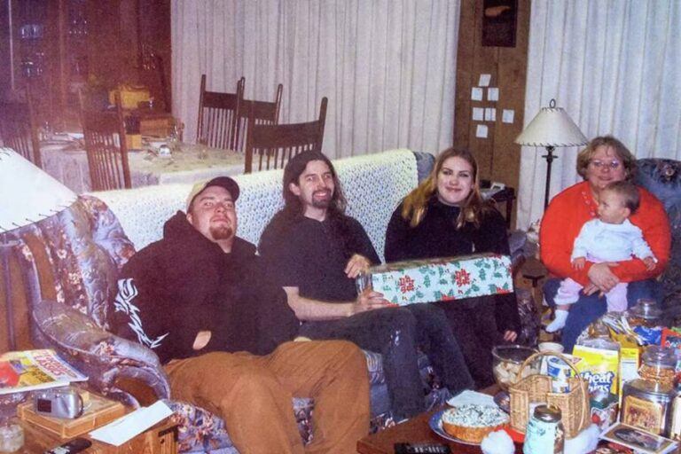 9 Horrifying Murders That Occurred At Christmastime