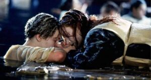 Rose And Jack At End Of Titanic