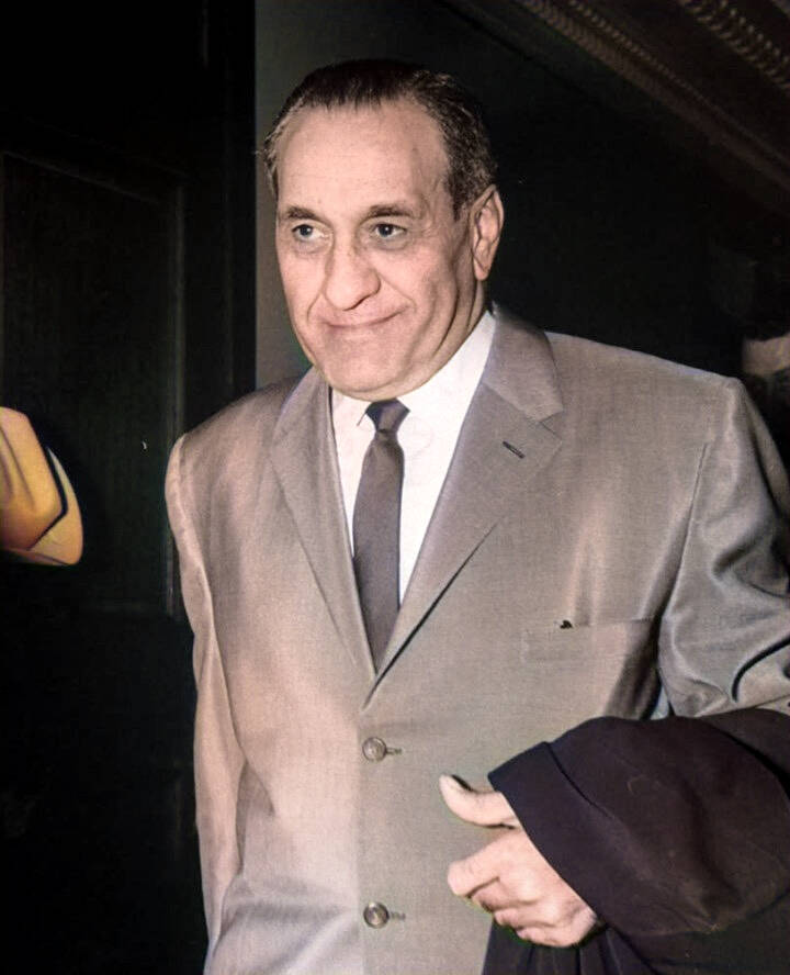 36 Colorized Photos From The Early Days Of Organized Crime