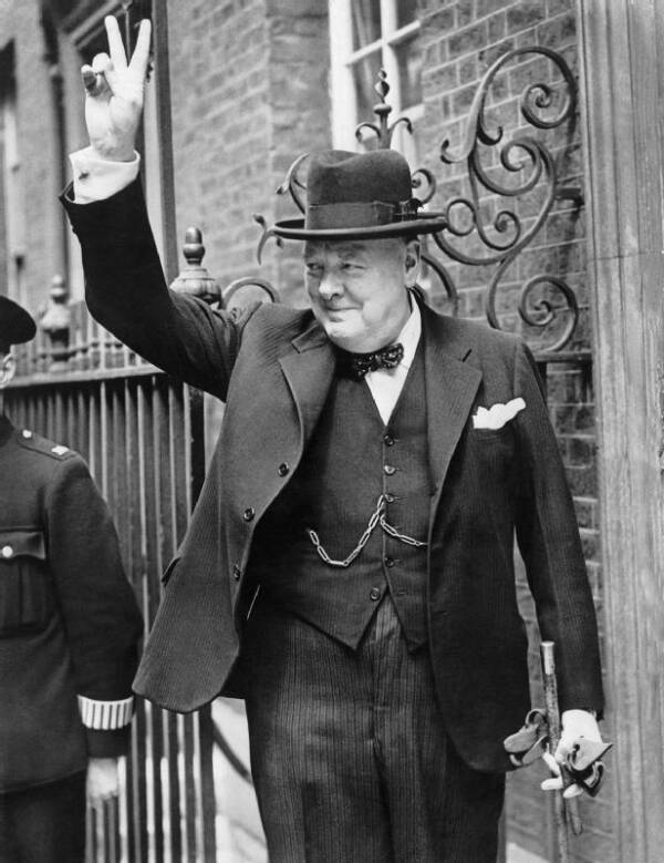 Winston Churchill Giving V Sign
