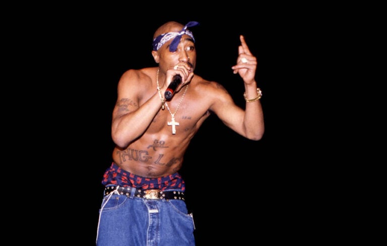 Inside Tupac's Death And His Tragic Final Moments