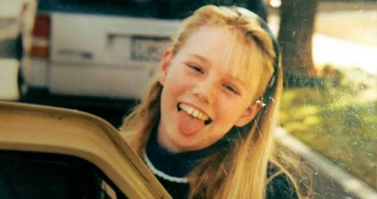 Jaycee Dugard Smiling