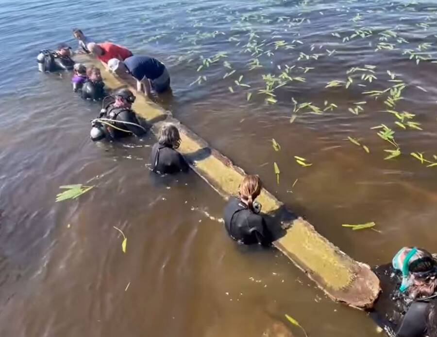 Canoe Found In Lake Waccamaw