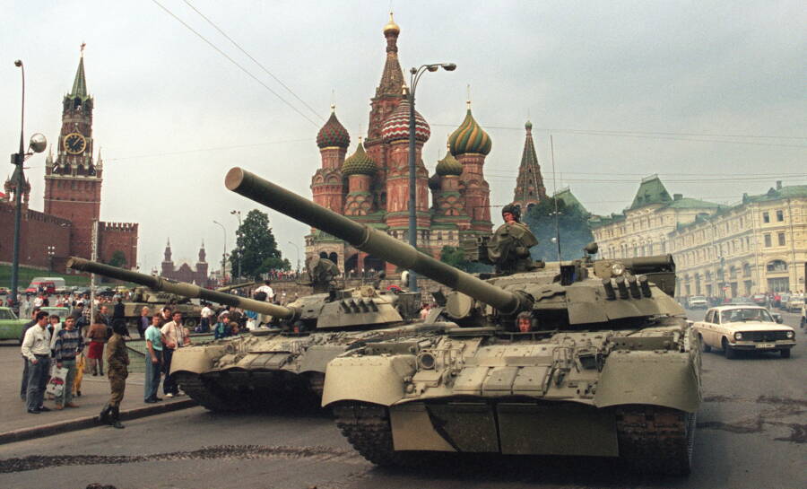 Tanks In Front Of The Kremlin