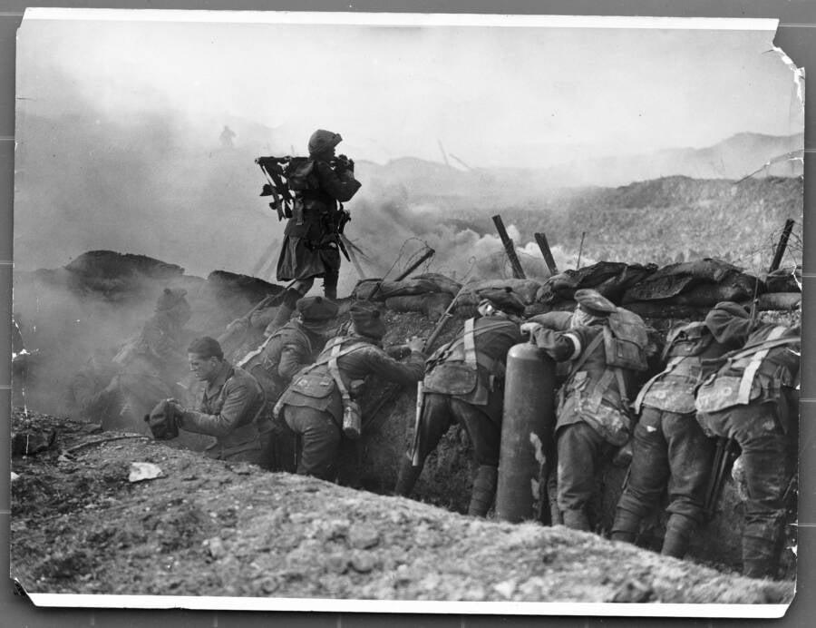 WW1 Trenches: 55 Photos That Reveal Life In Trench Warfare