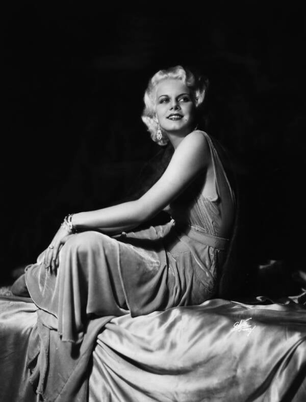 Model Jean Harlow