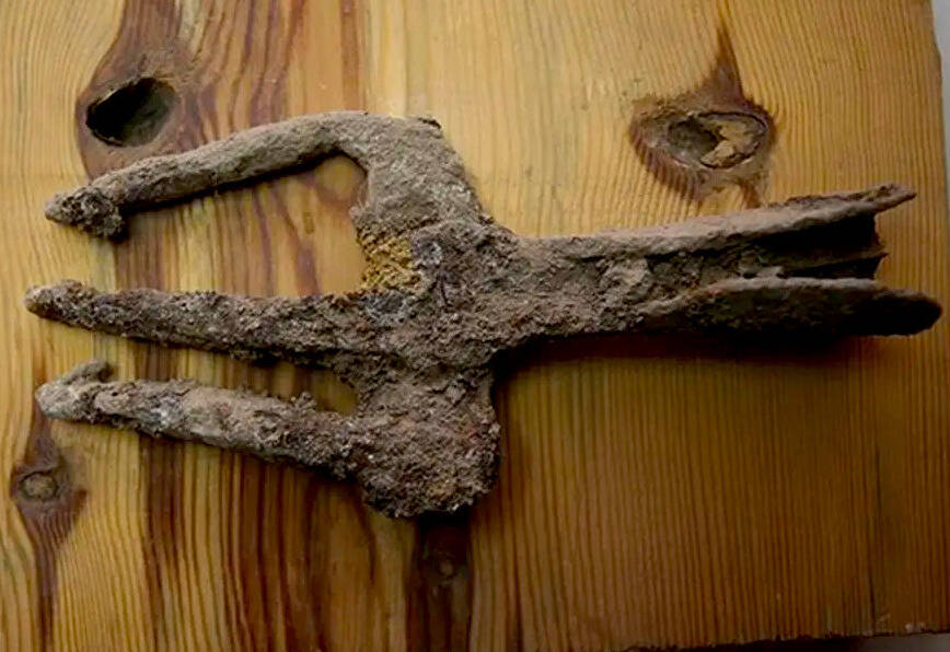 Ancient Trident Found In Assos Turkey