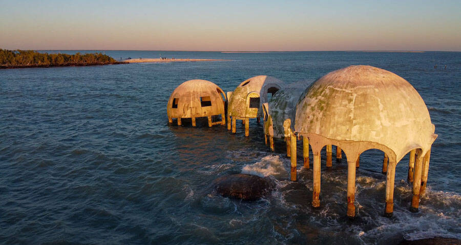 Cape Romano Dome House The Fallen - Dome House In Cape Romano