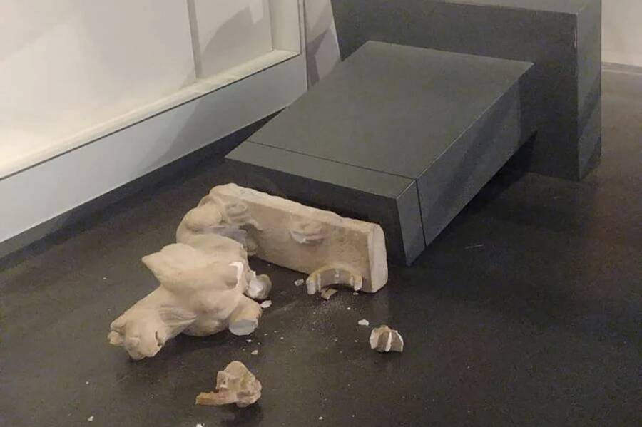 Israel Museum Smashed Statue