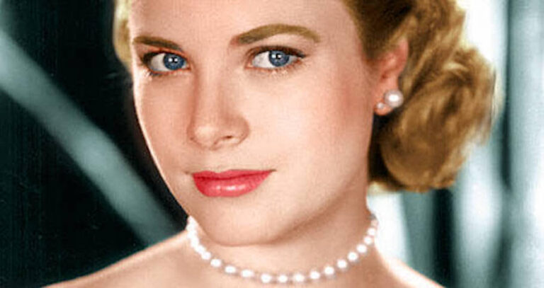 Grace Kelly Featured