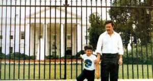 Pablo Escobar White House Photo Featured