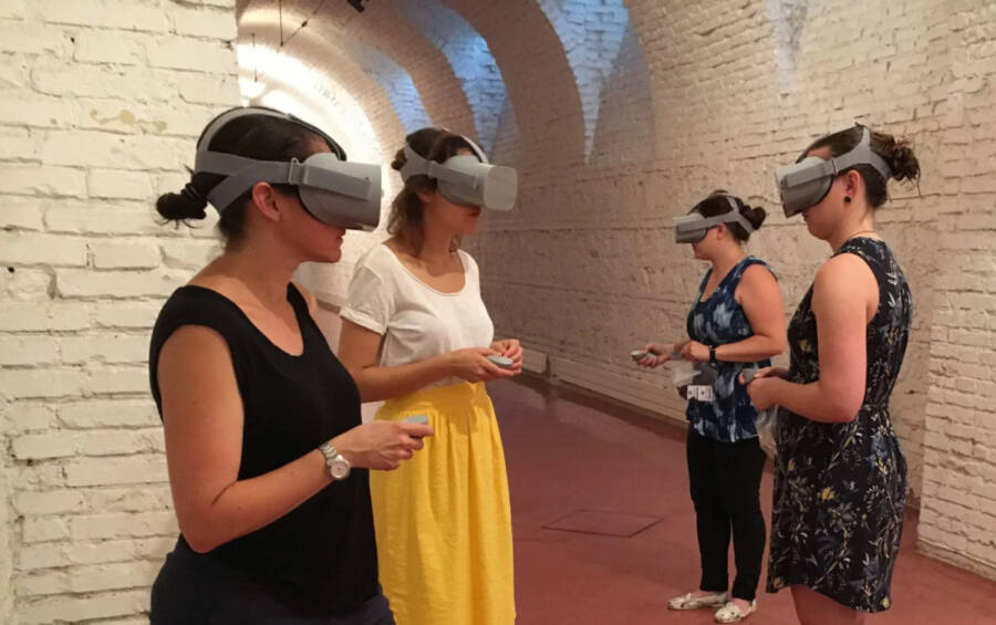 Virtual Reality Tour Image