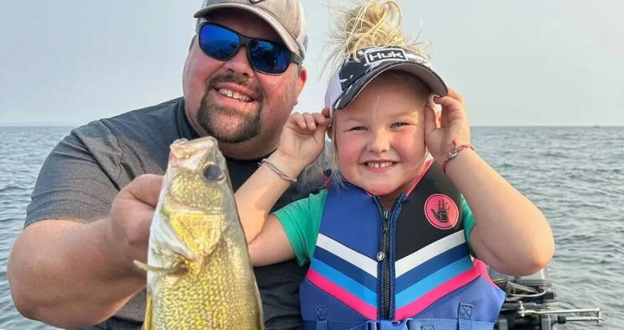 A Father And Daughter Found A Long-Lost Shipwreck While Fishing