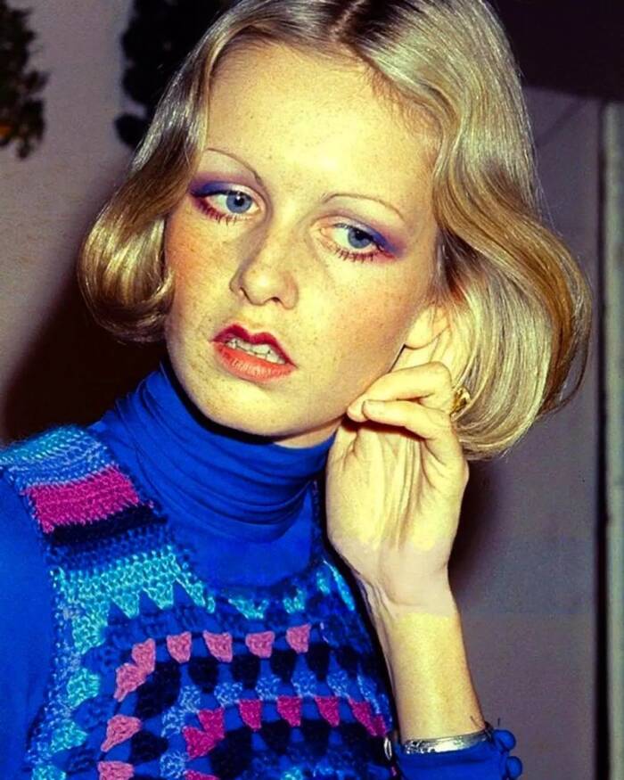 Twiggy, The English Model Who Defined The Swinging '60s