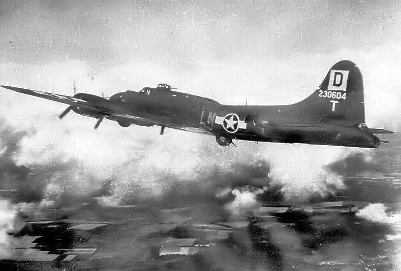 B 17 Of 100th Bombardment Group
