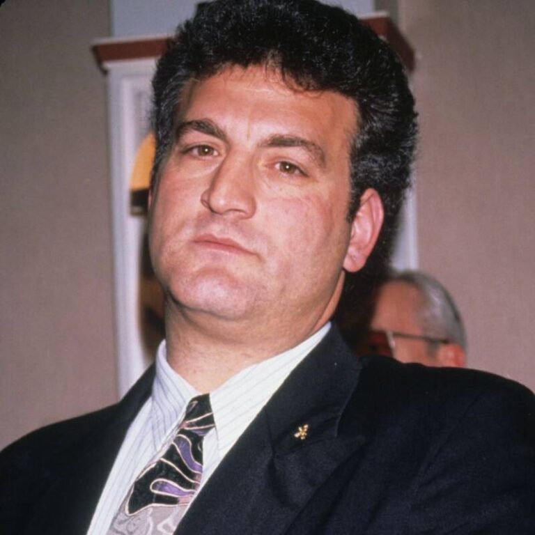 Inside The Twisted Crimes Of Joey Buttafuoco And Amy Fisher