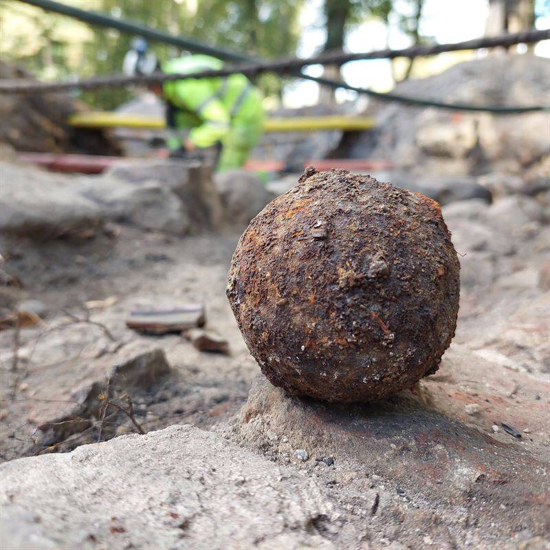 Ancient Cannonball